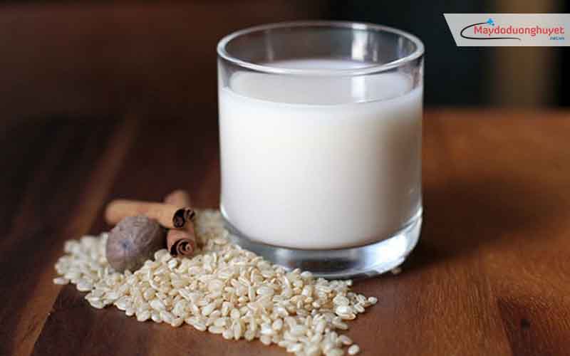Sữa gạo được cho là chứa nhiều canxi và kali, rất tốt cho người cao huyết áp.
