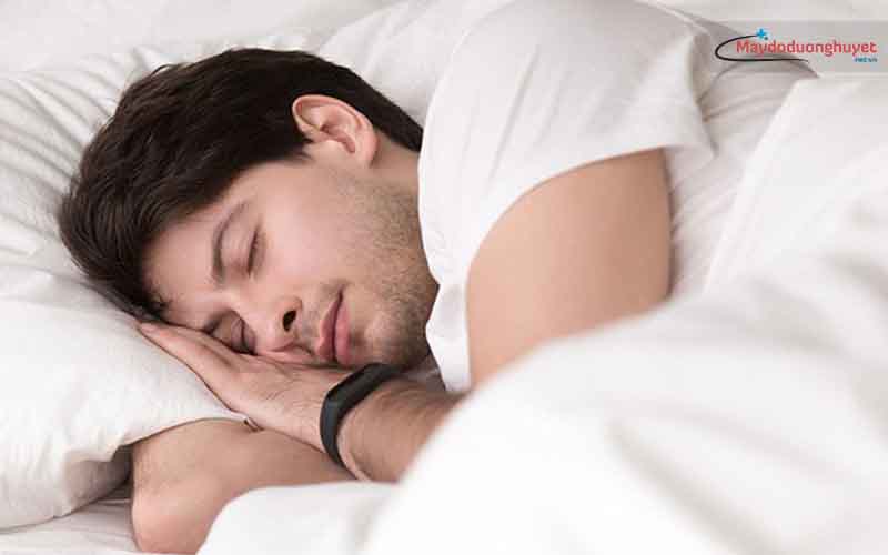 Thường xuyên buồn ngủ cảnh báo nguy cơ mắc bệnh gì?